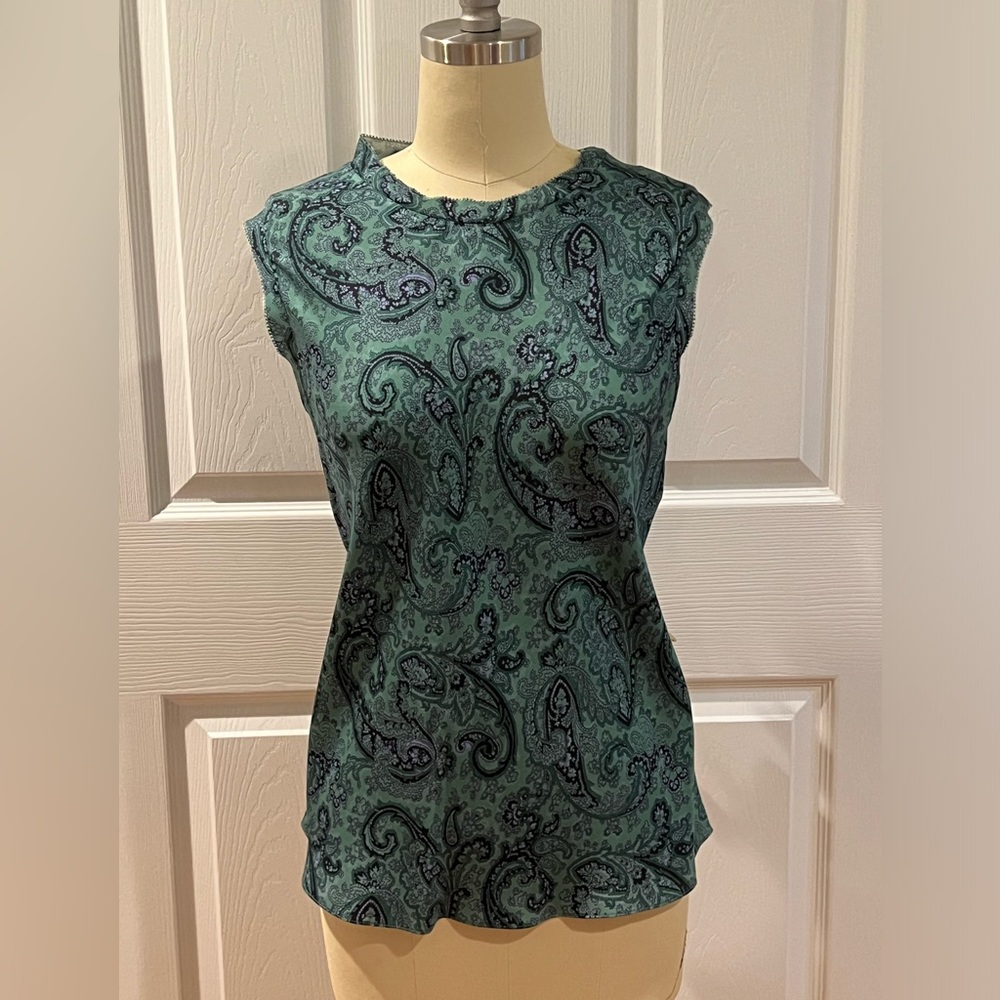 NWT Tailored by Rebecca Taylor Silk-blend Paisley sleeveless blouse